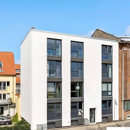 Apartman River View *
